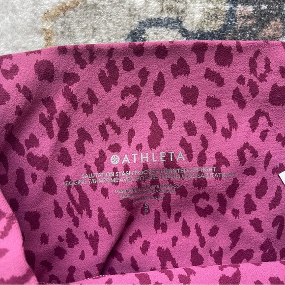 Athleta Salutation Stash Pocket II 7/8 Tight Dot Leopard Vintage leggings - Picture 5 of 7